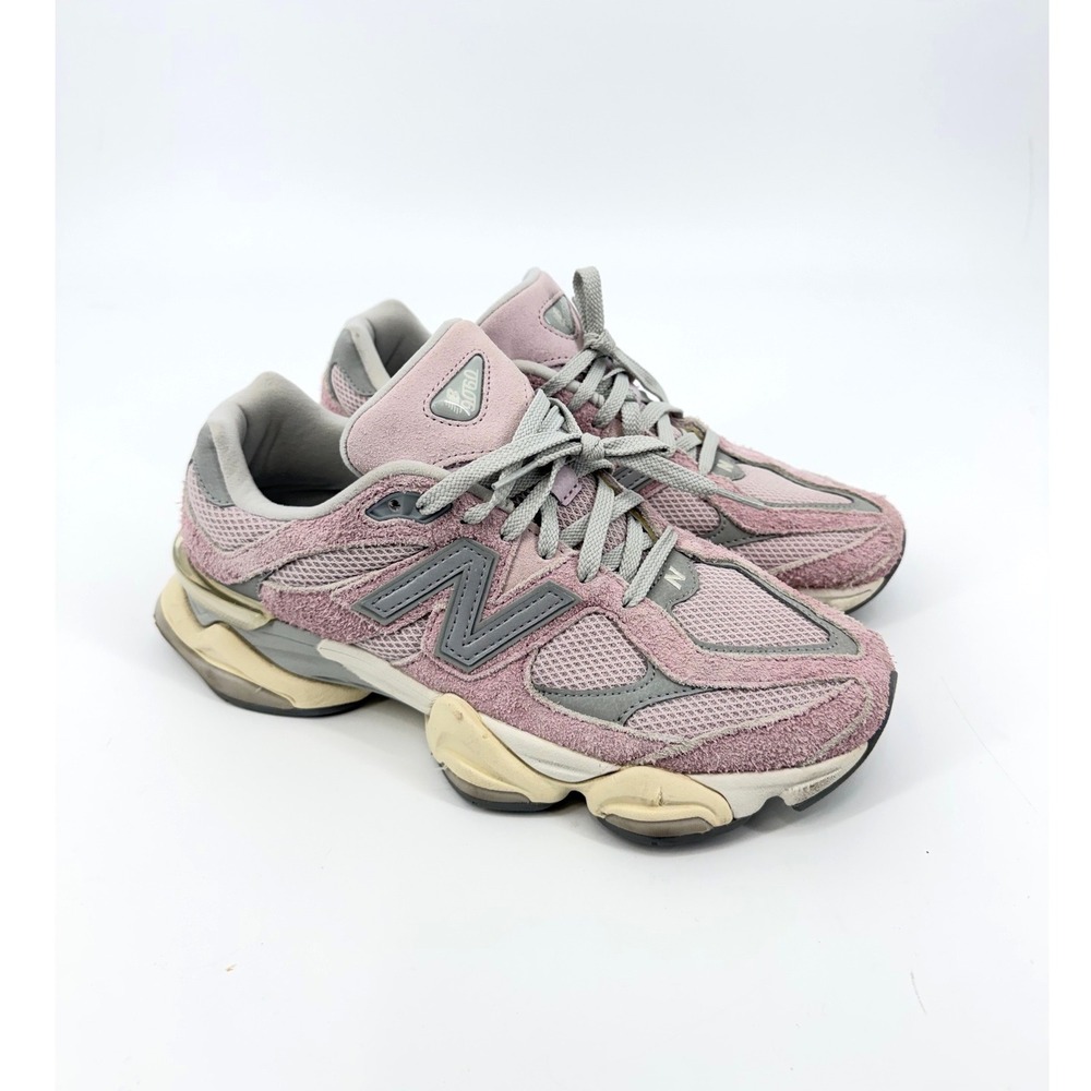 New Balance 9060 Mushroom Pink Suede Mesh Sneakers U9060HSP Womens 11 Mens 9.5